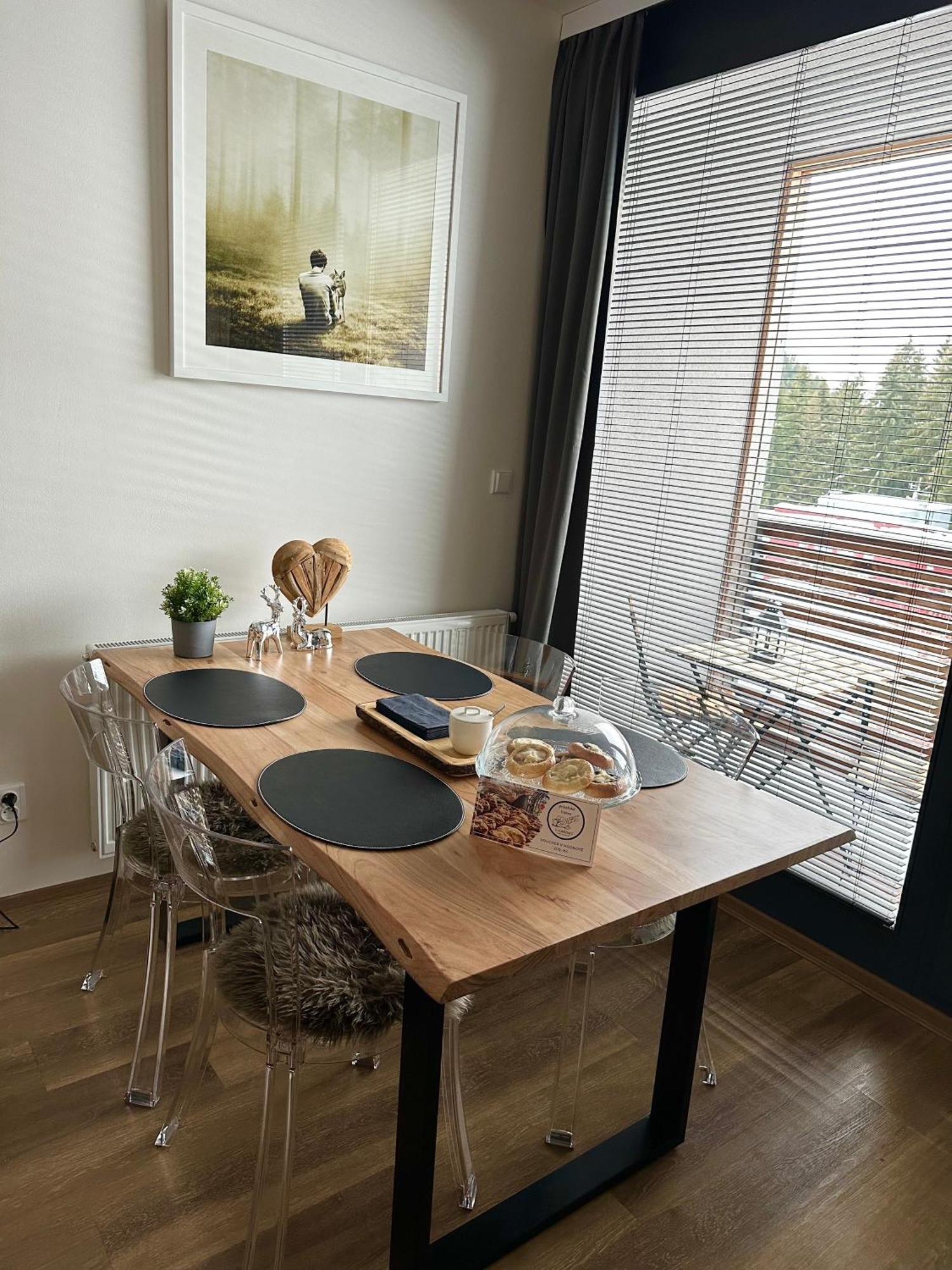 U Jelena Harrachov - Rodinny Apartman U Lesa S Garazi Exteriér fotografie
